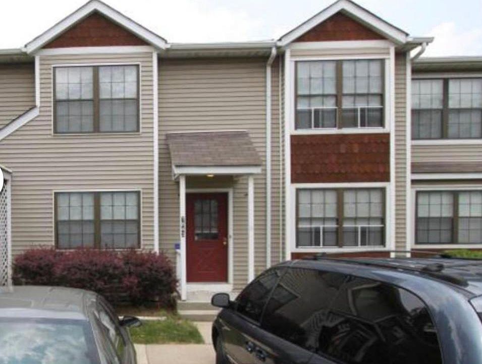 1st image of 856 Noddymill Ln E #856