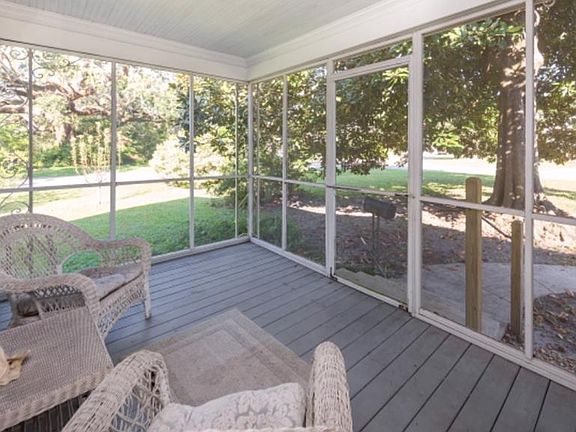 3rd image of 173 Avenue C