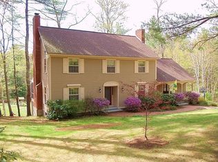 81 Stowell Rd, Bedford, NH 03110