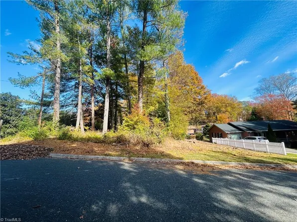Old Springs Rd, Mount Airy, NC 27030