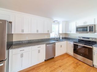 147 Asylum Rd, Warwick, RI 02886