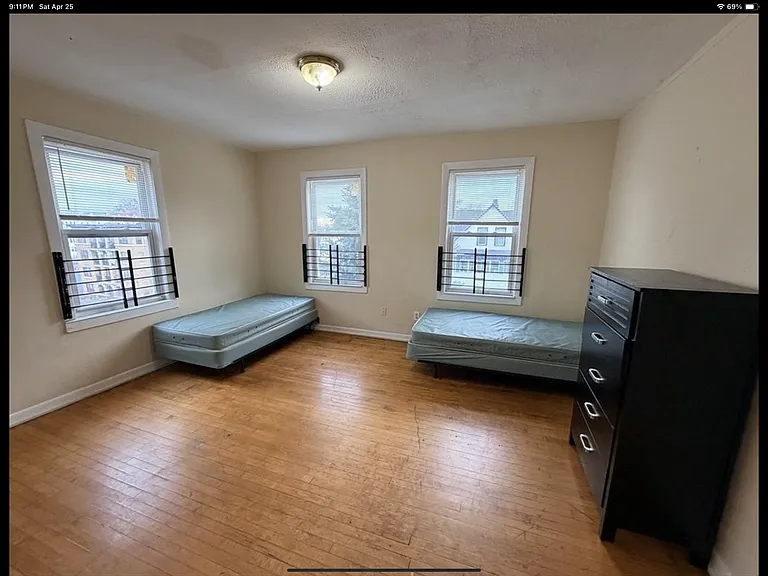 12 King St #2 — Photo 9
