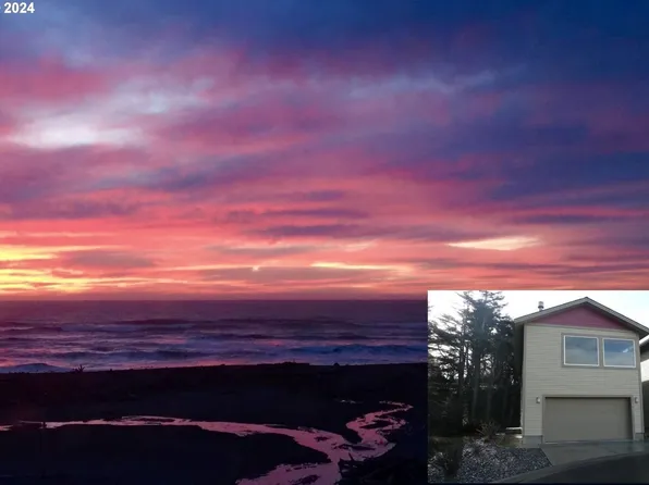 29029 Vizcaino Ct, Gold Beach, OR 97444