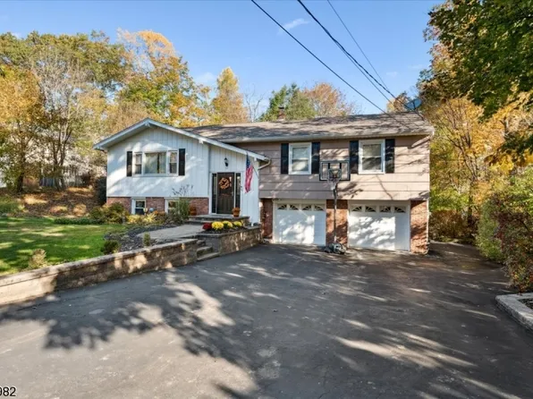63 Laurie Rd, Roxbury Twp., NJ 07850