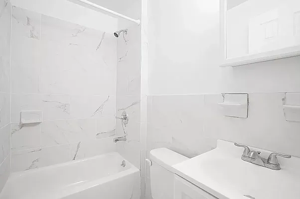 Rented by Avenues Real Estate | media 12