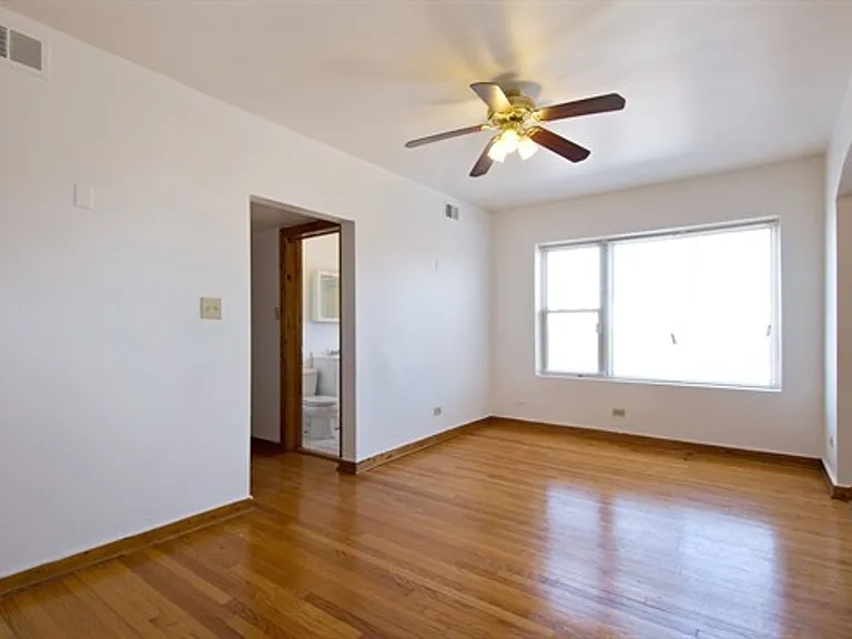 6306 S Artesian Ave — Photo 18