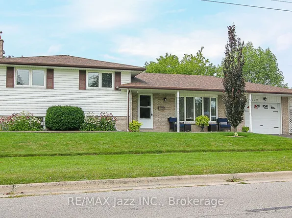 330 Nipigon St, Oshawa, ON L1J 4N9