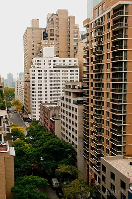 Sold by Anchor Associates | media 24