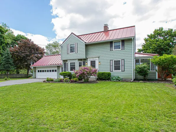 18 Johnson Heights, Waterville, ME 04901