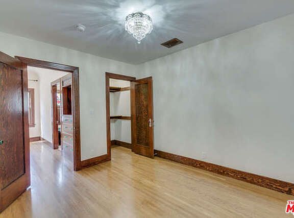 4th image of 1548 1/2 Micheltorena St