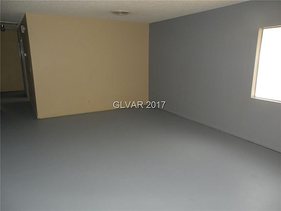 3rd image of 4077 Boratko St