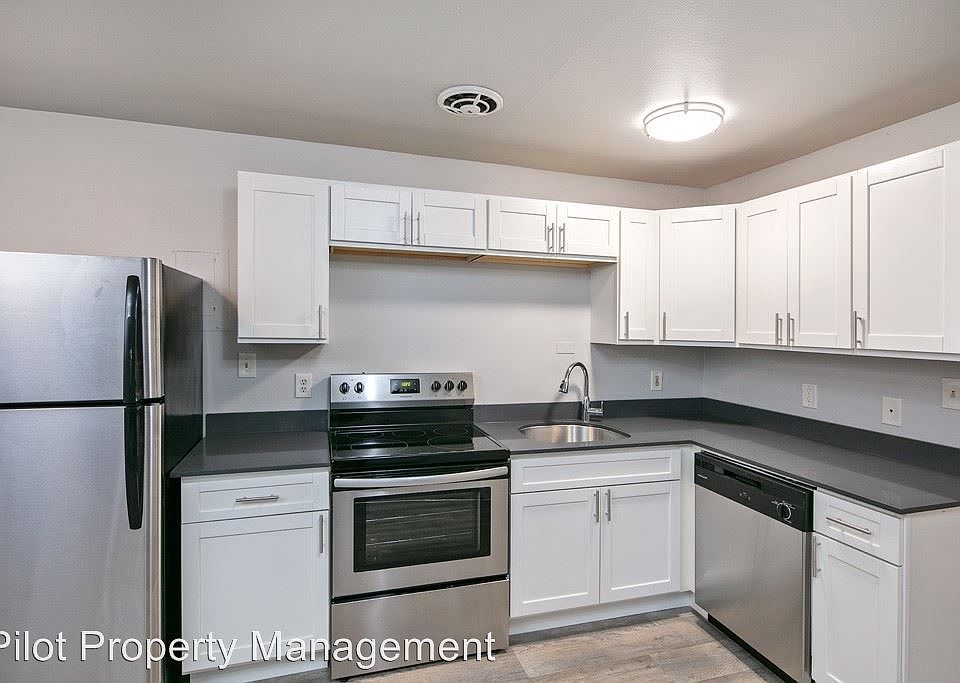 1st image of 7009 Rainier Ave S APT 11