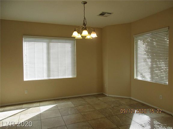 5th image of 8233 Begonia Blush Dr