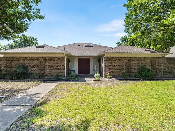 9722 Burleson Dr, Dallas, TX 75243