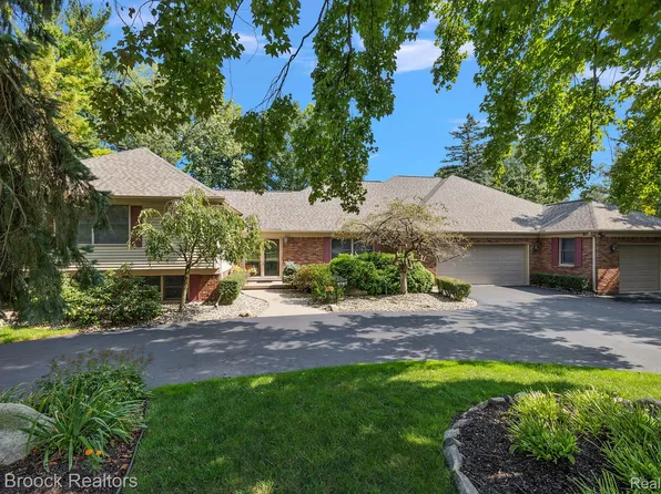 4747 Keithdale Ln, Bloomfield Hills, MI 48302