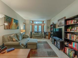 2125 Luann Ln APT 4, Madison, WI 53713