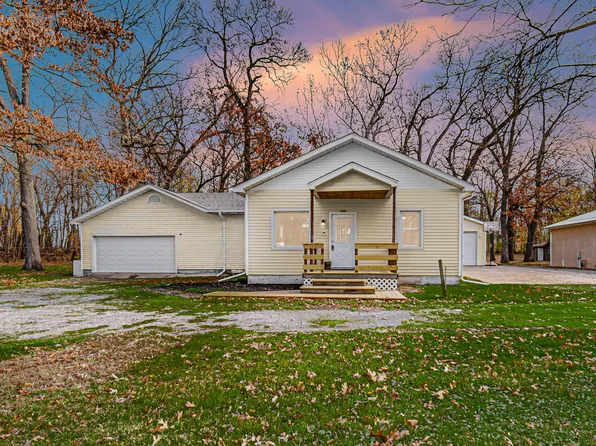 2581 Hamstrom Rd, Portage, IN 46368