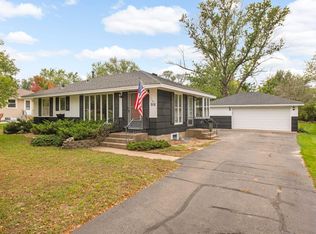 918 110th Ave NW, Coon Rapids, MN 55448