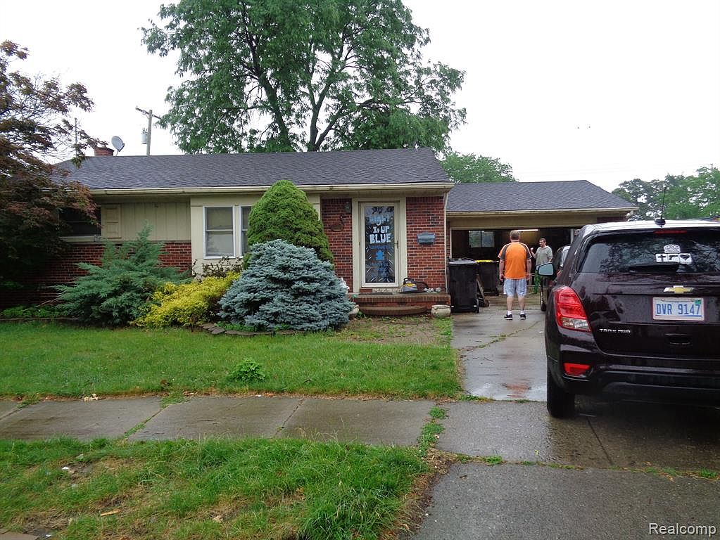 3285 Patton St, Trenton, MI 48183 MLS 20230059592 Zillow