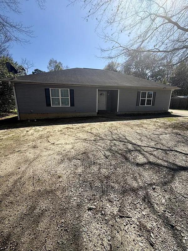 1 bed, 1.0 bath, 438 sqft, $715 — Photo 2