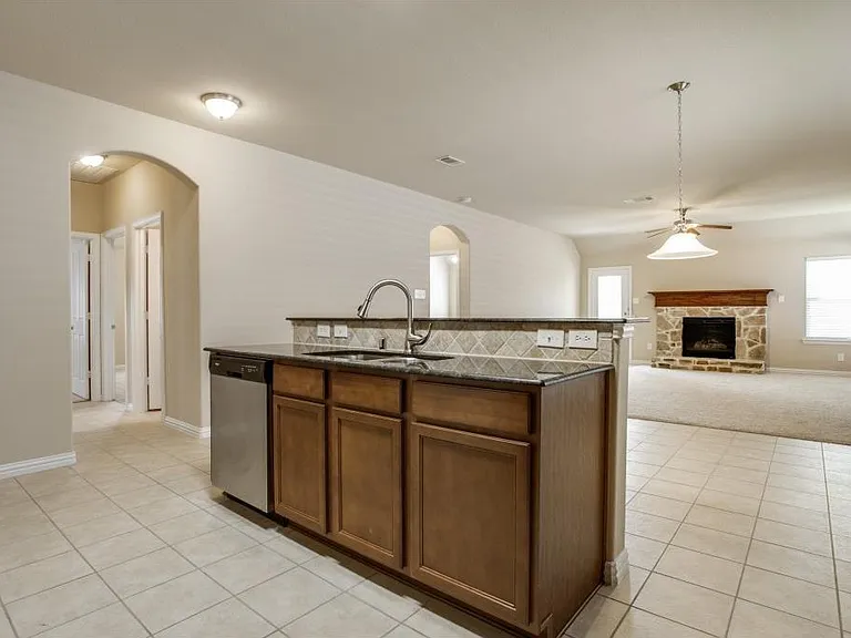 1120 Villa Paloma Blvd — Photo 11