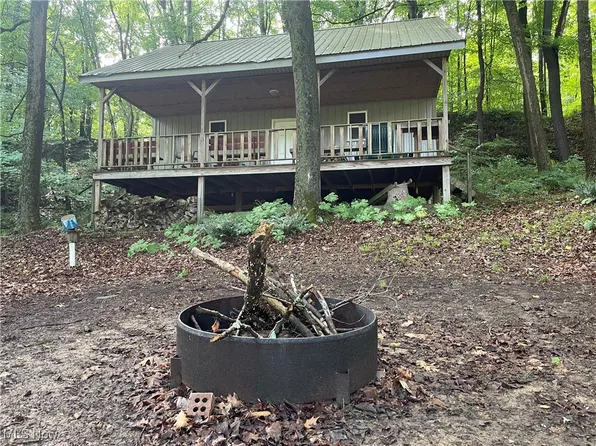 13055 Stone Church Rd, Dresden, OH 43821