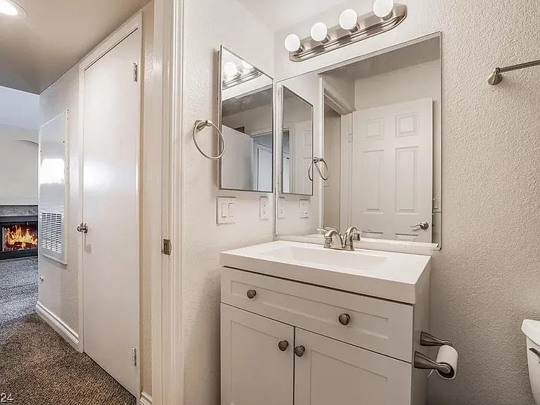 7570 W Flamingo Rd #201 — Photo 8