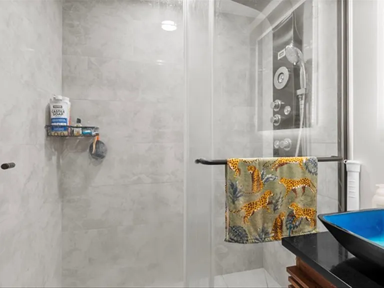 60 Parkway Dr E #12A — Photo 11