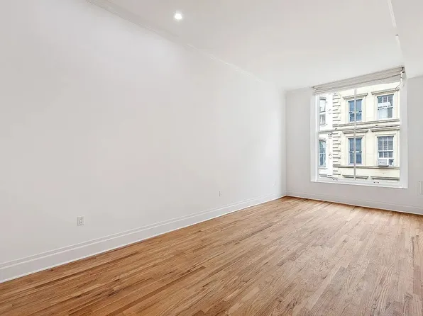 55 White St APT 4A, New York, NY 10013