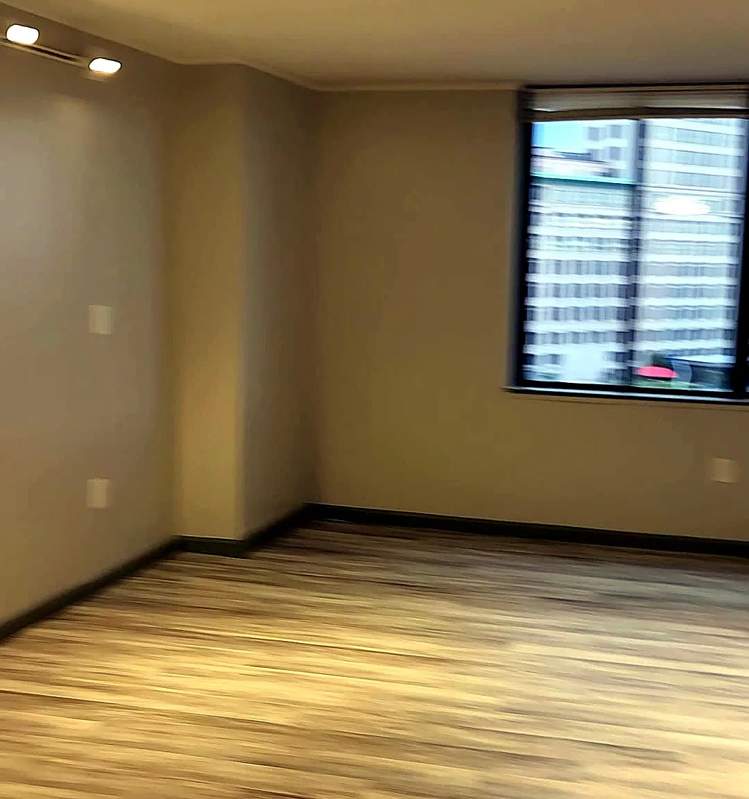 1 bed, 650 sqft, $1,800 — Photo 2