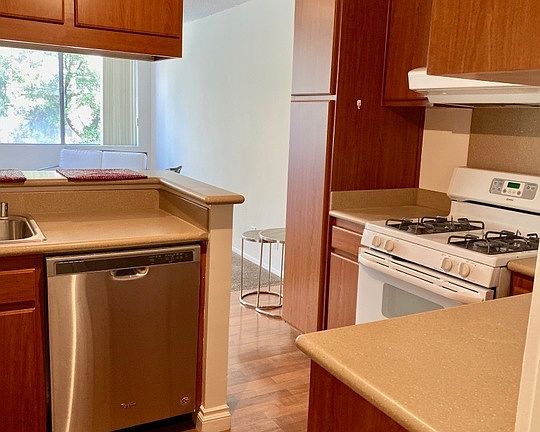 4th image of 6555 Green Valley Cir Unit 211