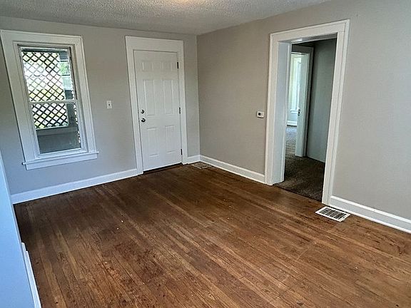 2nd image of 457 Woodland Ave