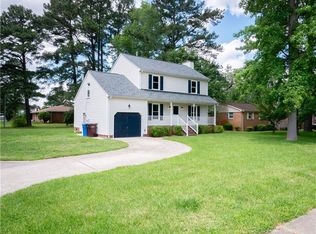 400 Fernwood Farms Rd, Chesapeake, VA 23320