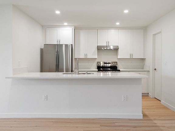 2nd image of 1243 Mill St APT 3