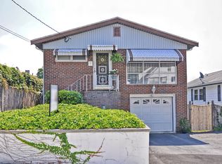 55 Furness St, Revere, MA 02151
