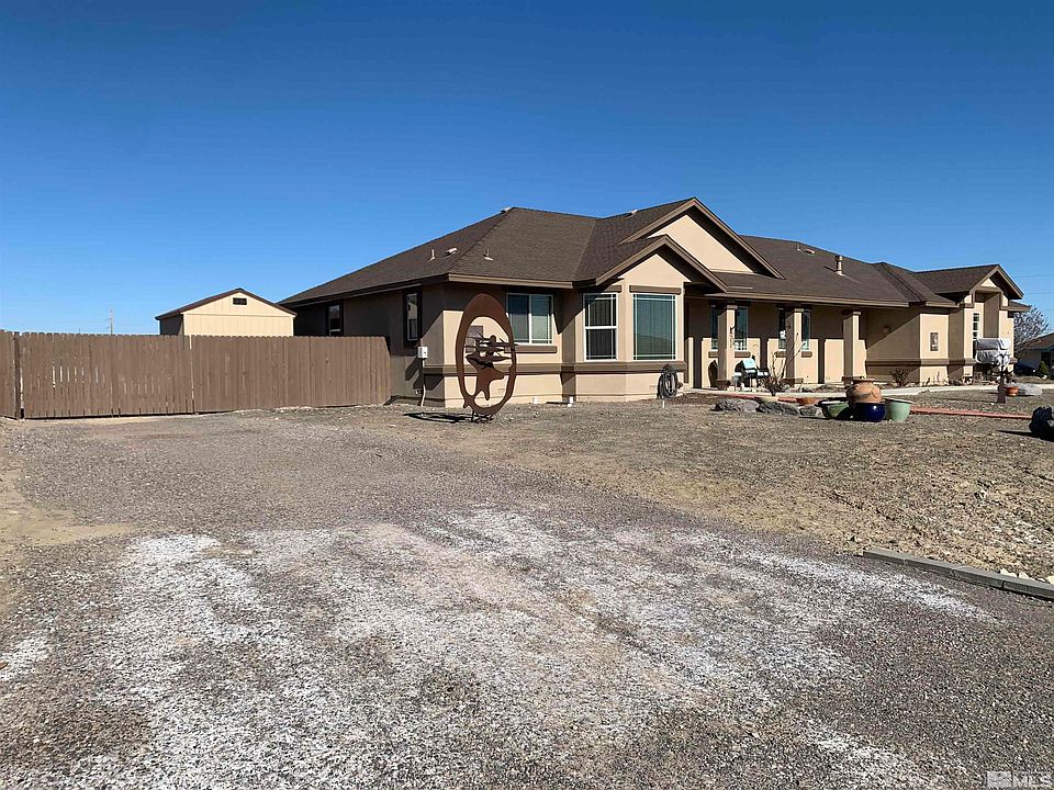 1044 Rawhide Dr, Fernley, NV 89408 Zillow