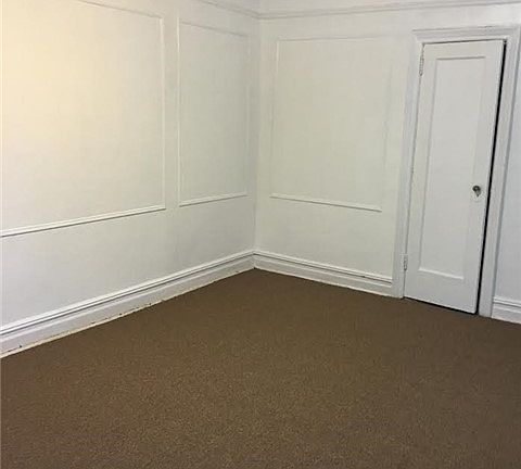 2nd image of 16136 Grand Central Pkwy #2