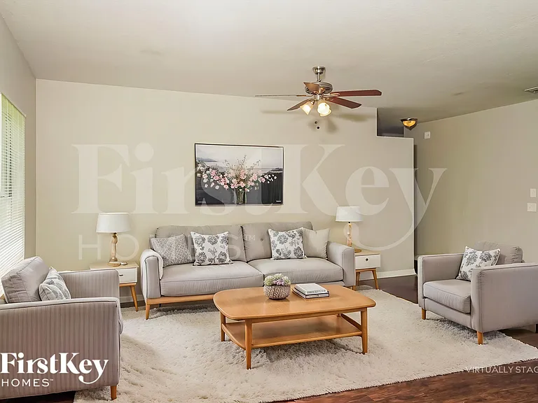 4220 S Cranberry Blvd — Photo 5