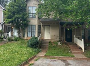 862 Heritage Oaks Dr, Stone Mountain, GA 30088