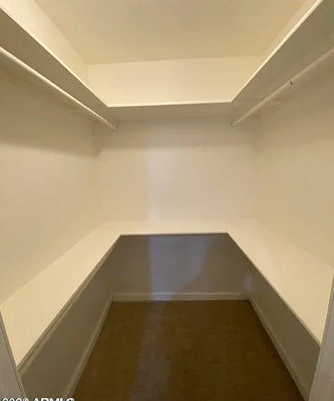 1011 W Northern Ave — Photo 5