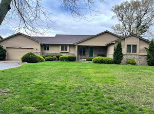 1865 Ashstan Dr, Commerce Township, MI 48390