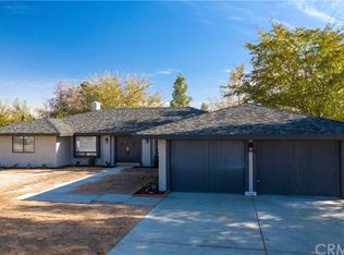 14065 Hopi Rd, Apple Valley, CA 92307