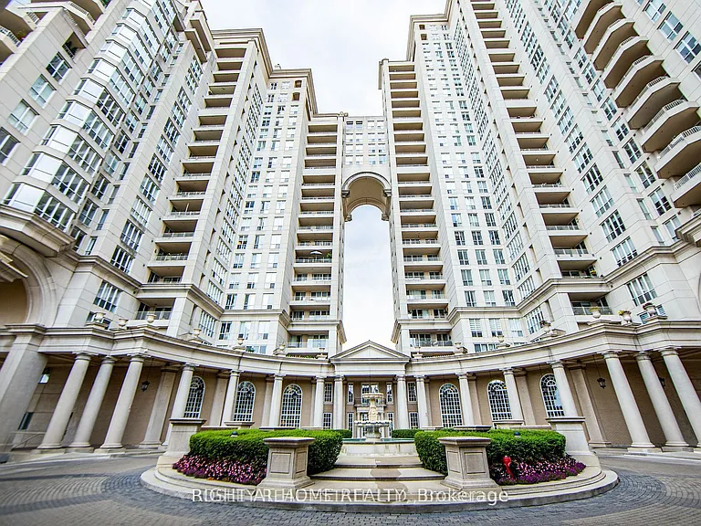 2285 Lake Shore Blvd W #910 — Photo 1