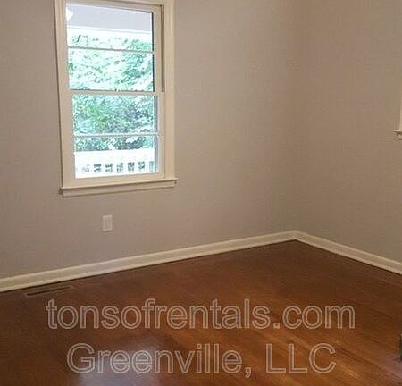 3rd image of 366 Ammons Rd #B