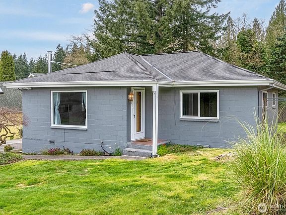 2nd image of 3329 Virginia Way
