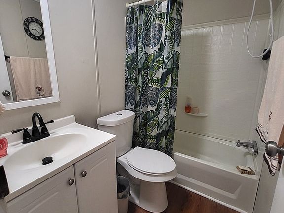 5th image of 173 Highview Rd SE