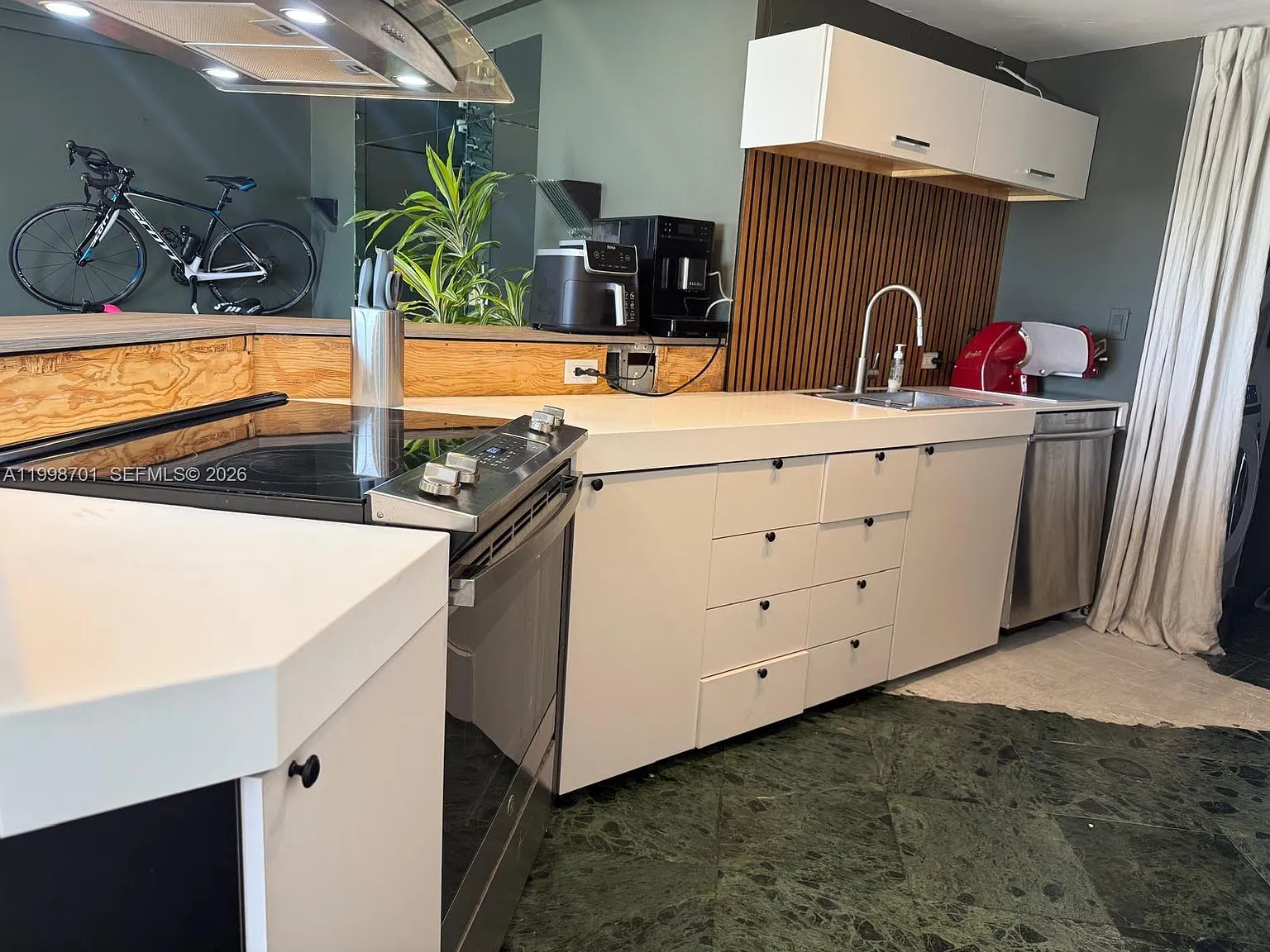 Turnberry Isle Condo — Photo 2