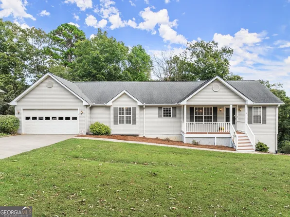 3414 Clarks Bridge Xing, Gainesville, GA 30506