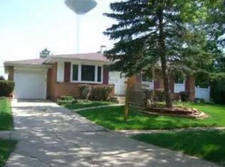 600 Gordon Ter, University Park, IL 60484