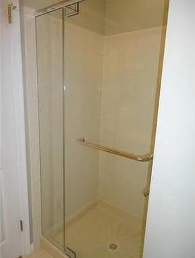 4112 Hermitage Dr — Photo 15